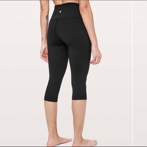 Lululemon | Wunder Under High-Rise Crop 17"